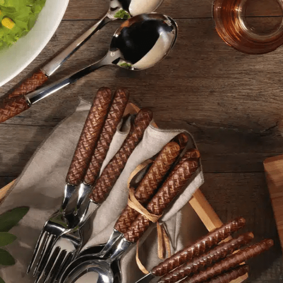 Cubertería Cuero Trenzado Set de 72 Piezas Para 12 Comensales - La Compañía Francesa
