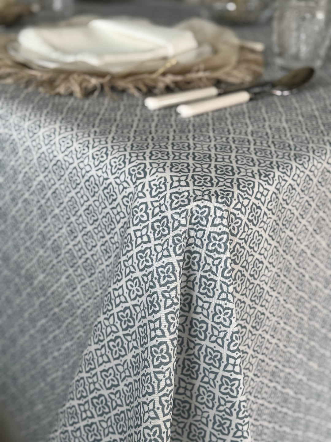 Mantel Resinado Ric Rac Azul - La Compañía Francesa