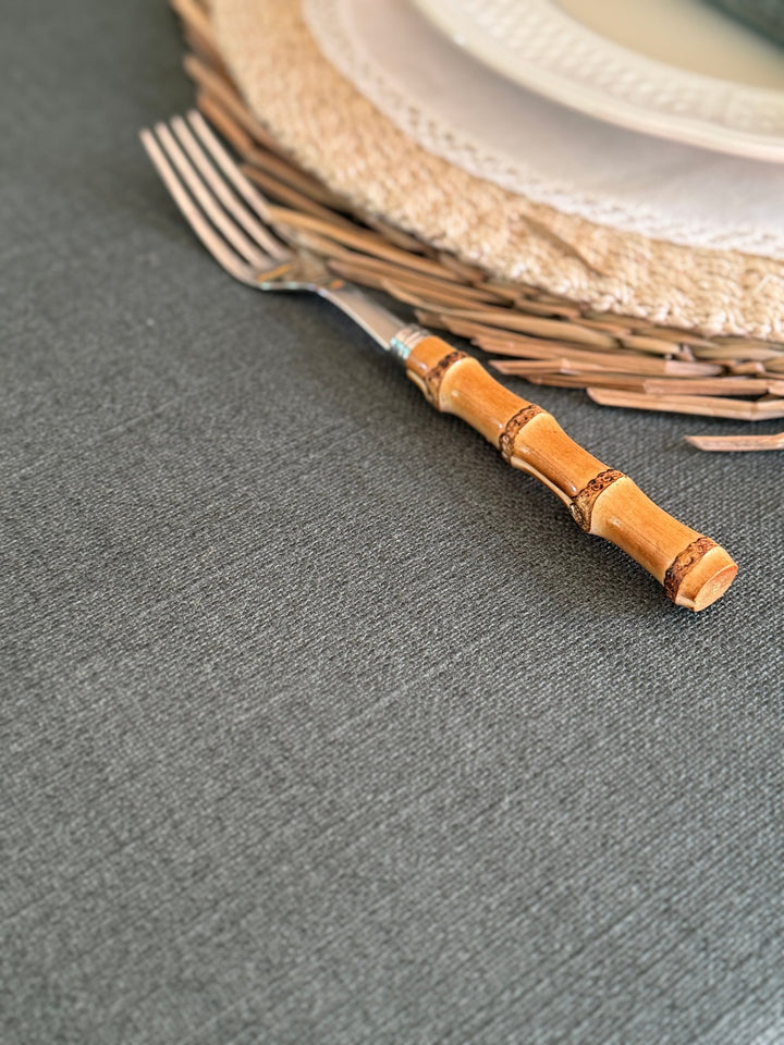 Mantel Resinado Verde Oscuro - La Compañía Francesa