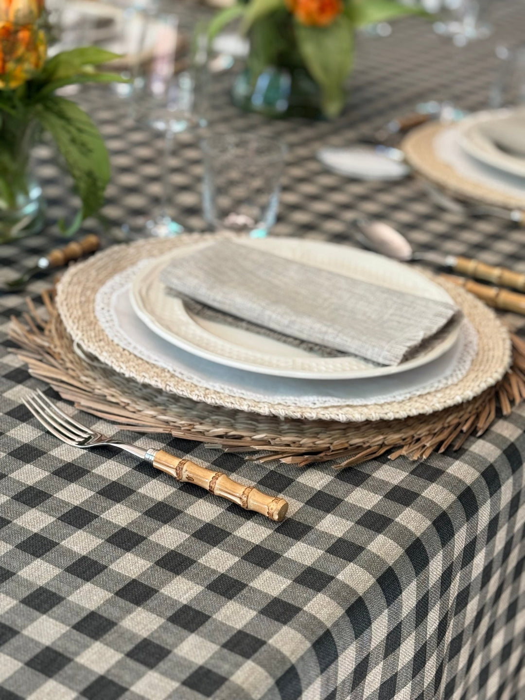 Mantel Resinado Vichy Gris Oscuro/ Lino - La Compañía Francesa