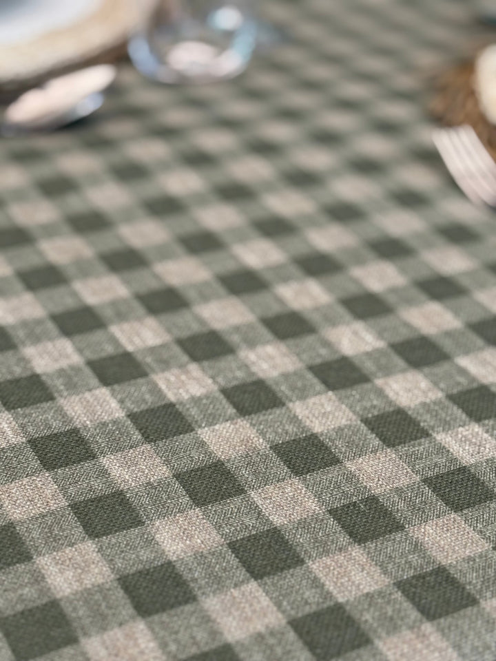 Mantel Resinado Vichy Verde Eucalipto/Lino - La Compañía Francesa