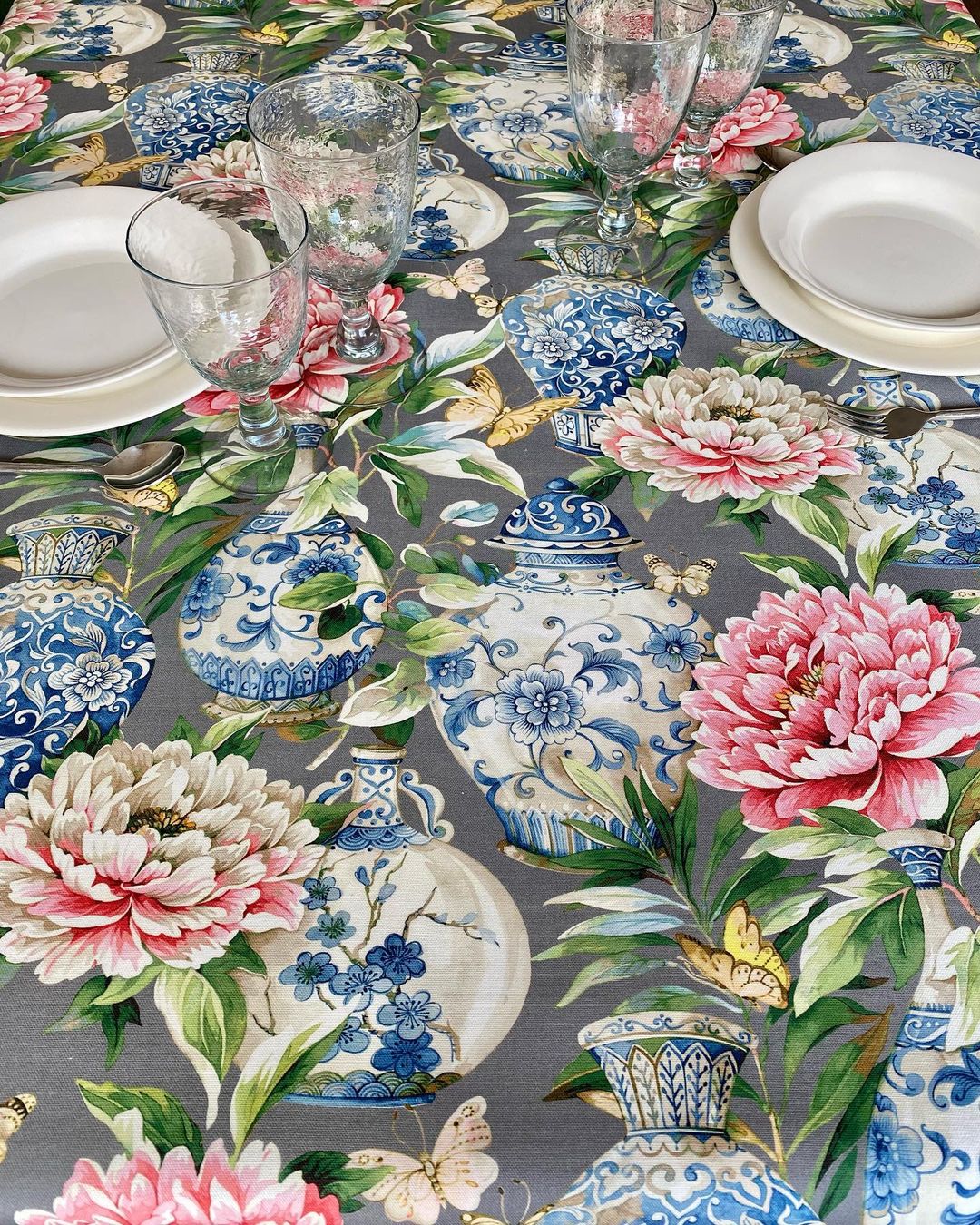 Aprende a Cómo Cuidar Tus Manteles Efectivamente - La Compañía Francesa