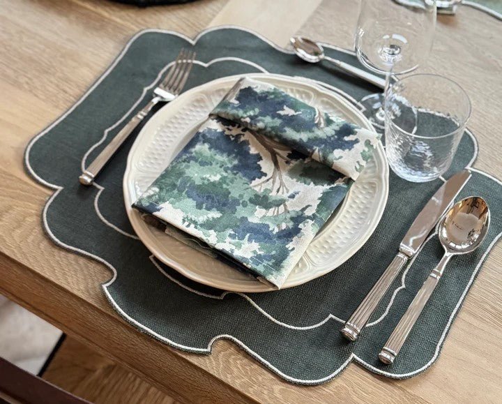 Cómo usar la servilleta de tela en la mesa - La Compañía Francesa