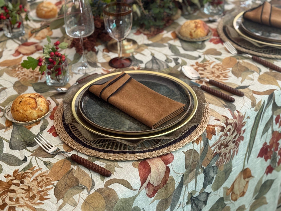 Cómo poner una mesa maravillosa con el Mantel de Lino Brume d'Or - La Compañía Francesa