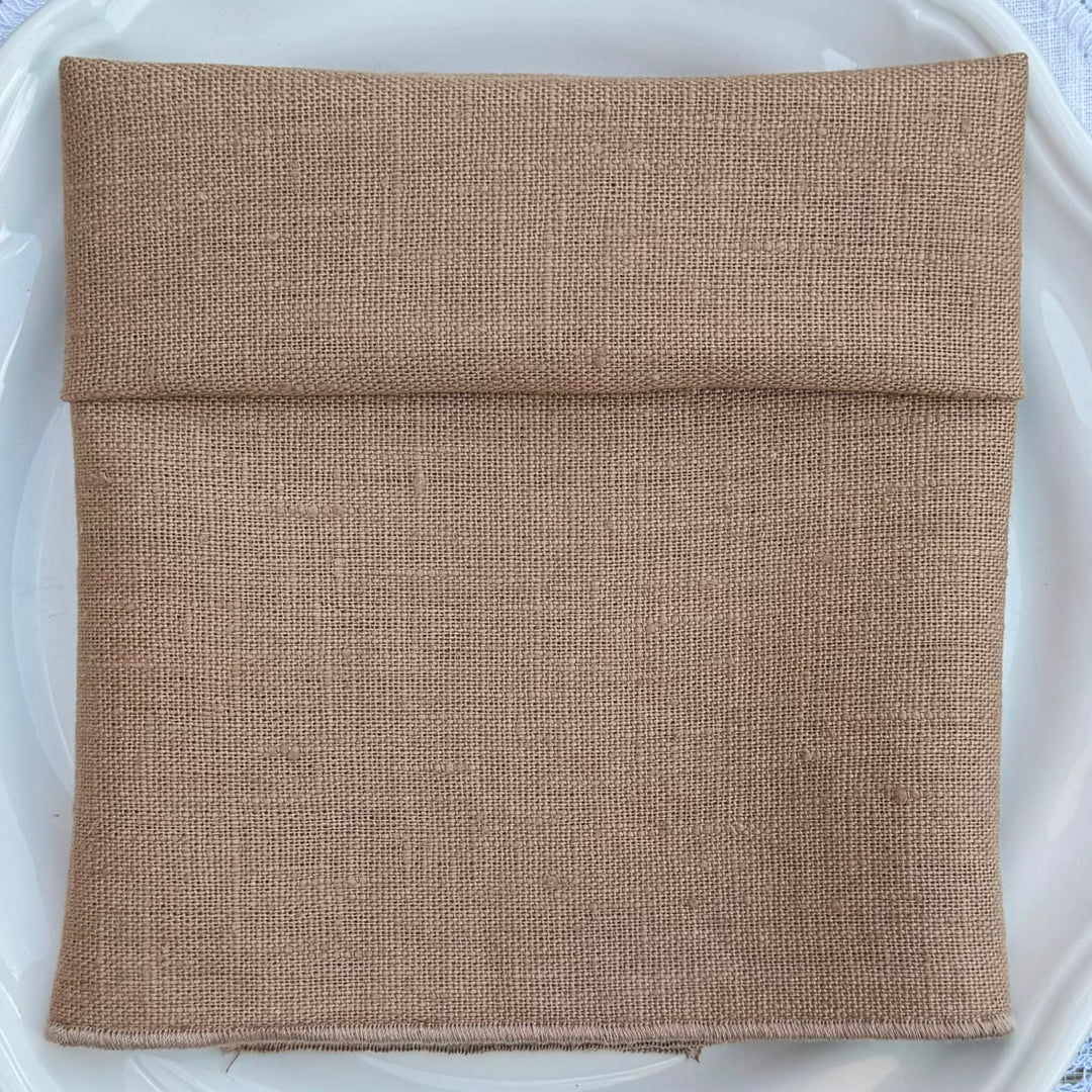 Serviette en lin vert Provence avec feston