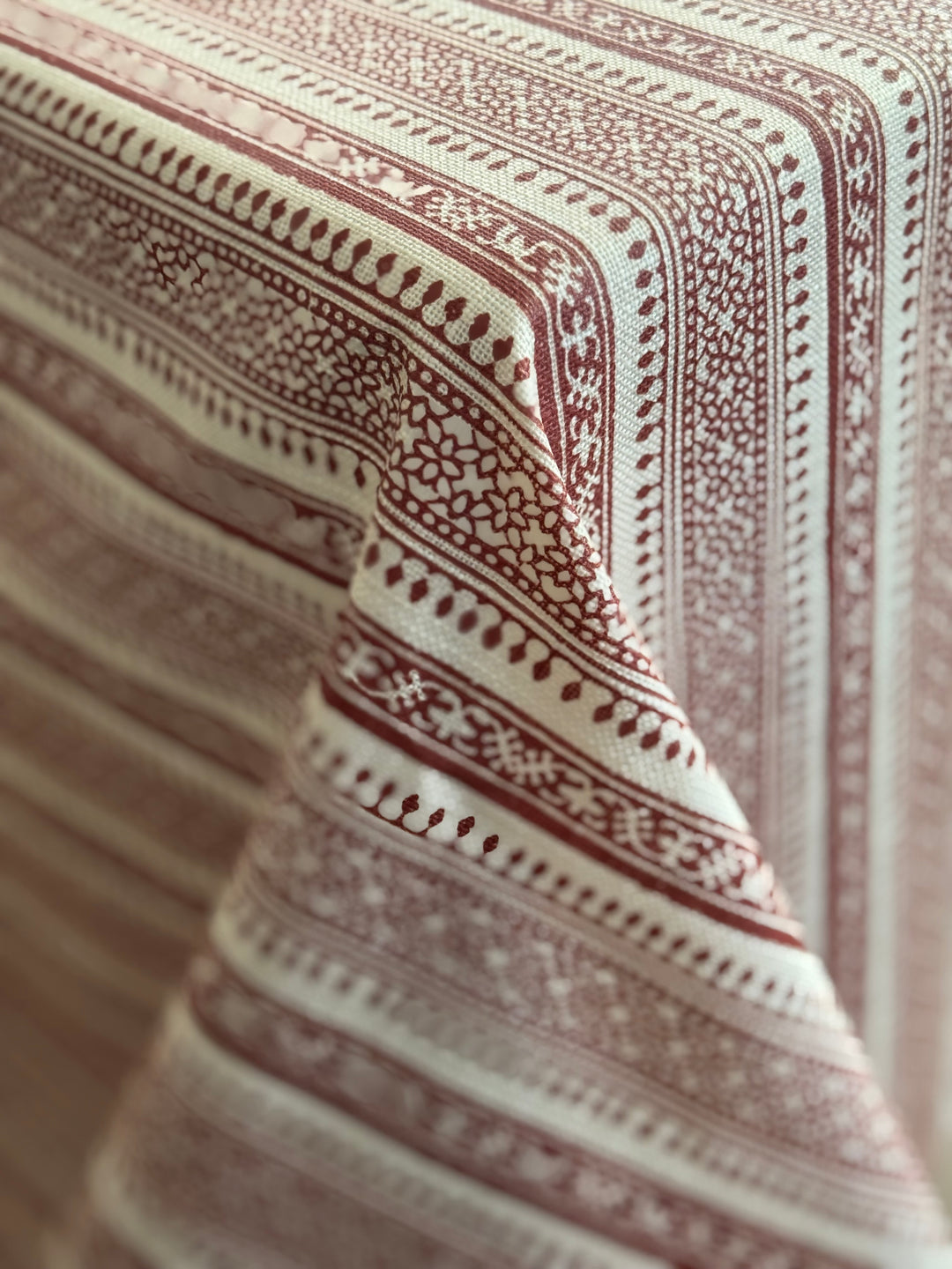 Mantel Resinado Normandie Rouge