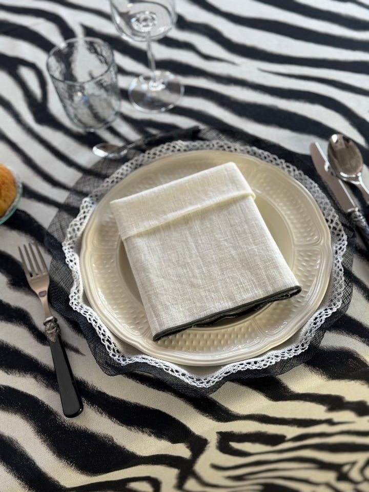 Mantel Estampado Black and White