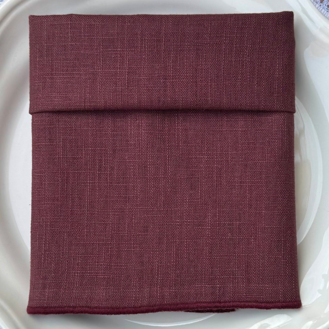 Serviette en lin vert Provence avec feston
