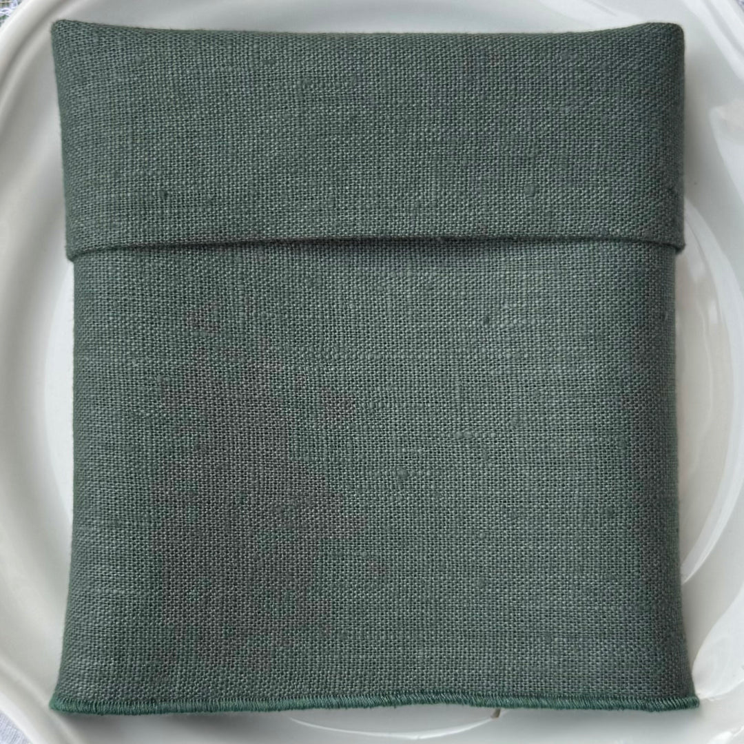 Provence Green Linen Napkin with Scalloped Edge