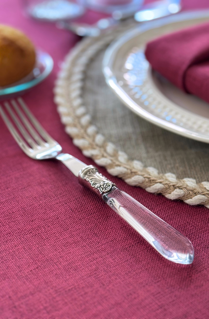 Kairo Raspberry Tablecloth
