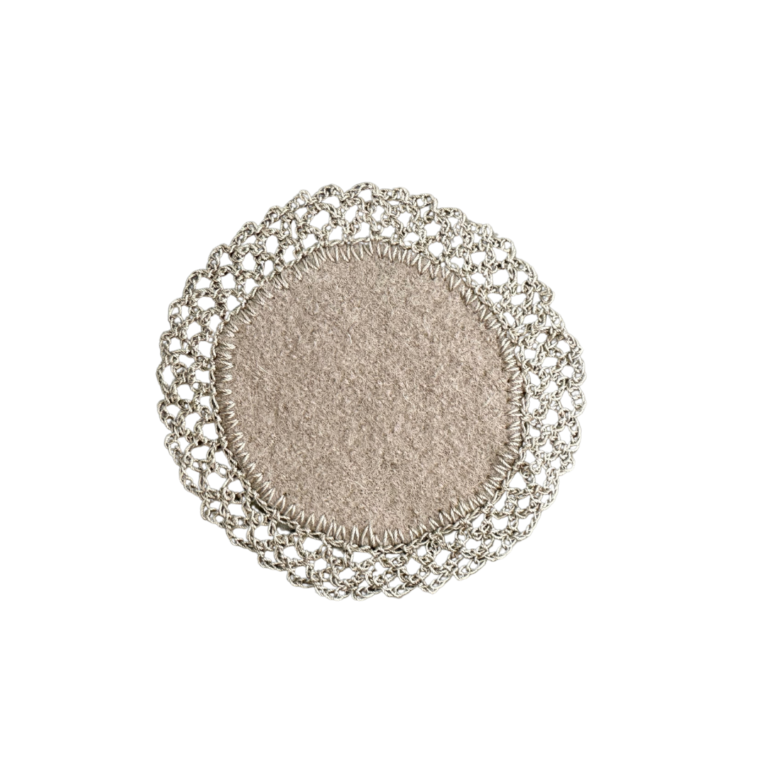 Pañito Para el Platito de Pan De Lana Beige