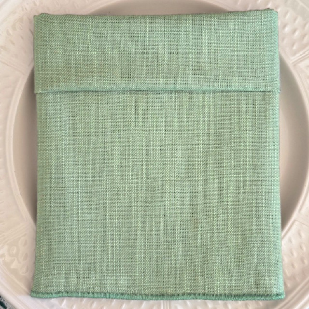 Provence Green Linen Napkin with Scalloped Edge