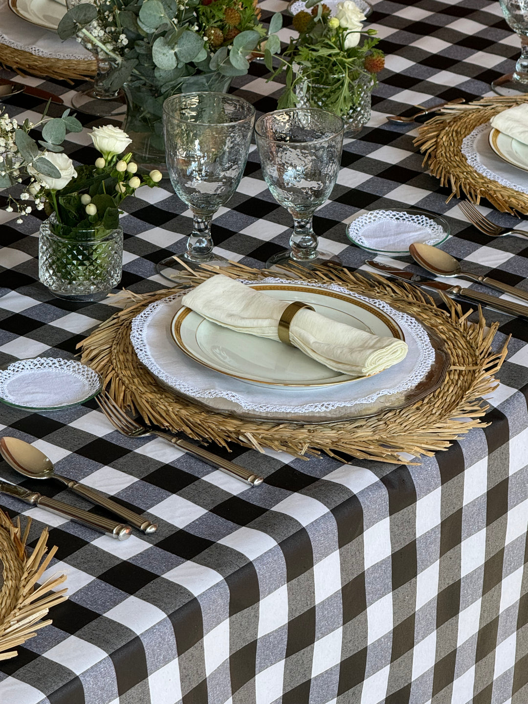 Mantel Resinado Vichy Negro/Blanco