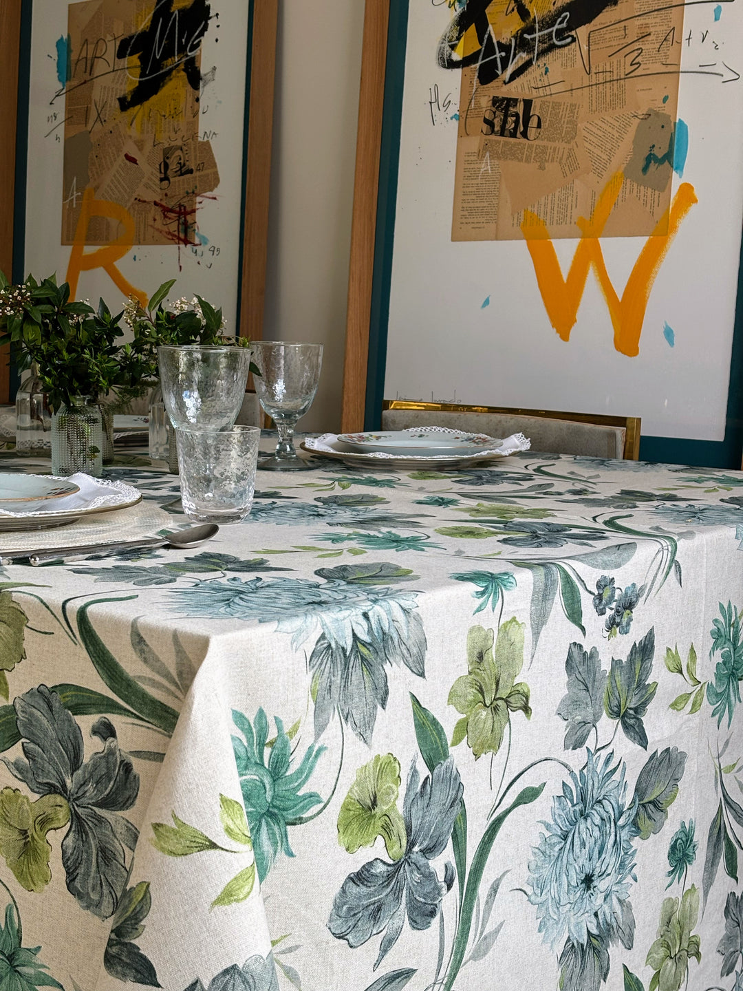 Daphne Printed Tablecloth