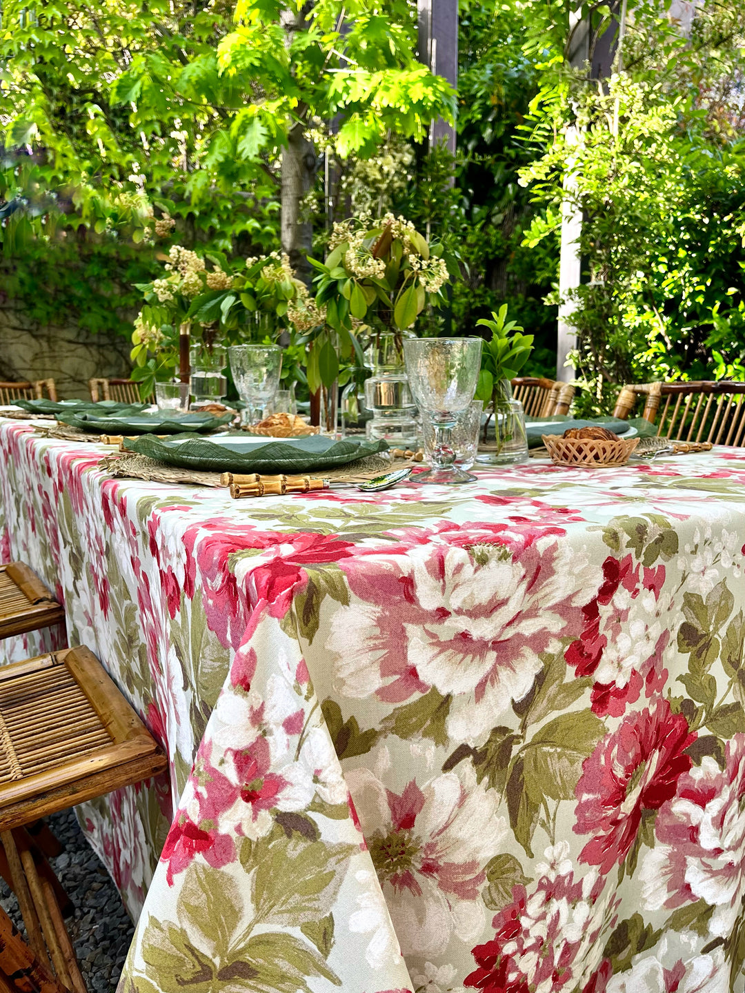 Nappe imprimée à fleurs