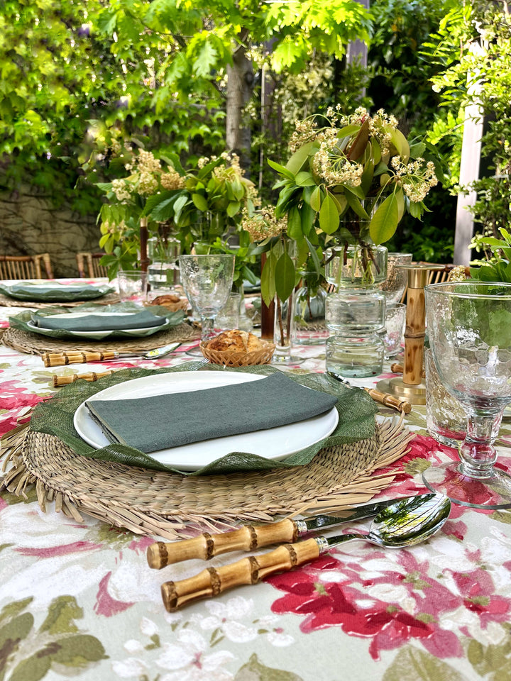 Nappe imprimée à fleurs