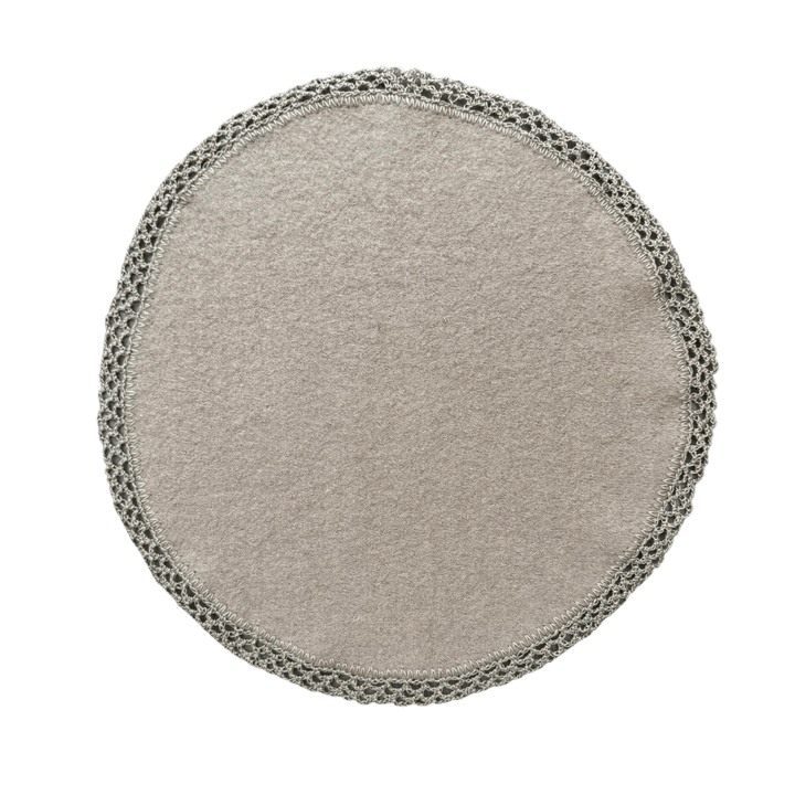 Bajoplato de Lana Beige con Puntilla - La Compañía Francesa