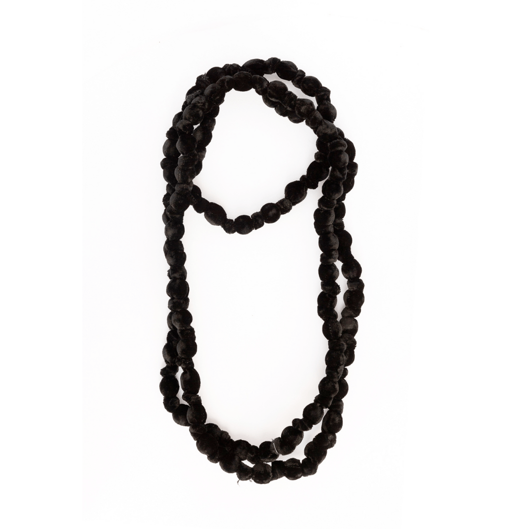 Collar Terciopelo Negro - La Compañía Francesa
