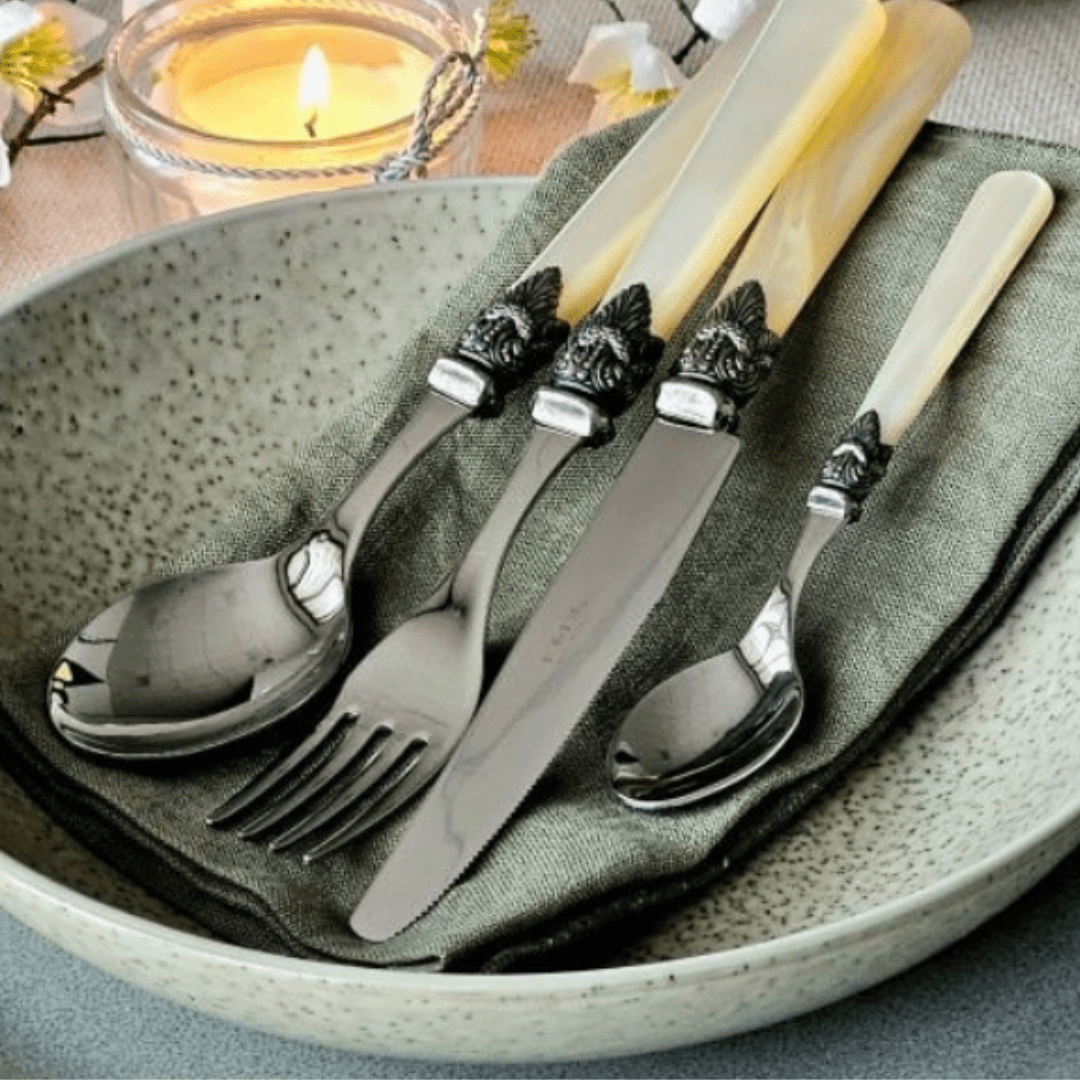 Cubiertos de Nácar con Brillo Marfil Set/6 - La Compañía Francesa