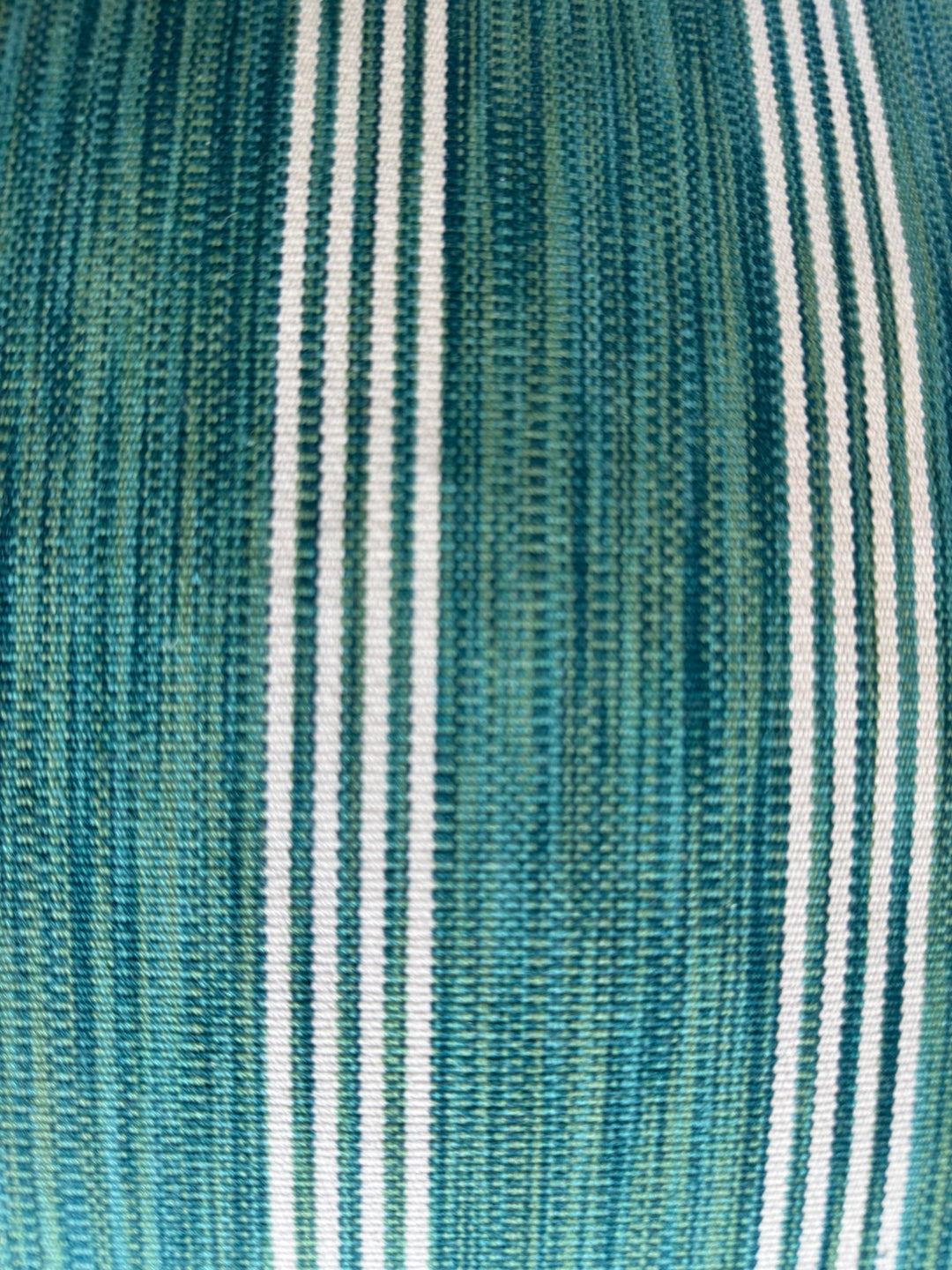 Funda de Cojín Green Stripes 50x50 cm - La Compañía Francesa