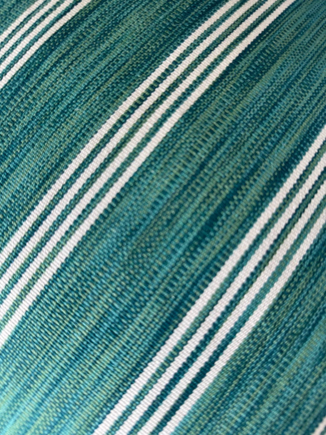 Funda de Cojín Green Stripes 50x50 cm - La Compañía Francesa