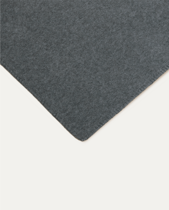 Manta Polar Grande | Antracita - La Compañía Francesa