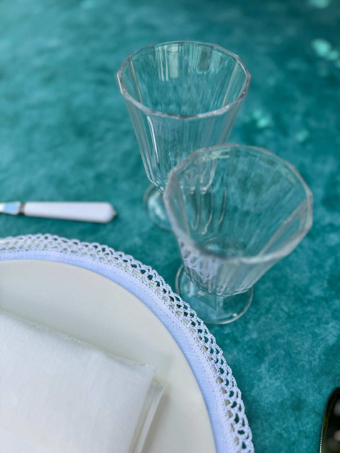 Mantel Resinado Anna Turquesa - La Compañía Francesa