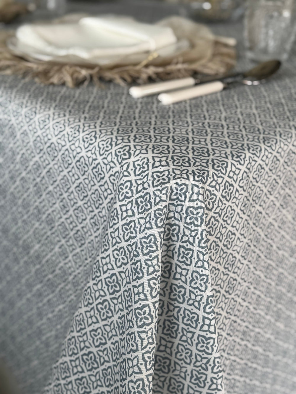 Mantel Resinado Ric Rac Azul - La Compañía Francesa