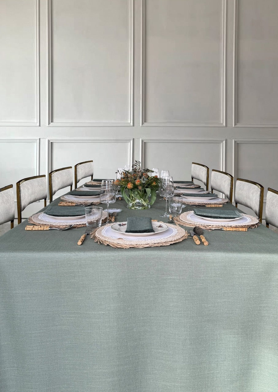 Mantel Resinado Verde Eucalipto - La Compañía Francesa