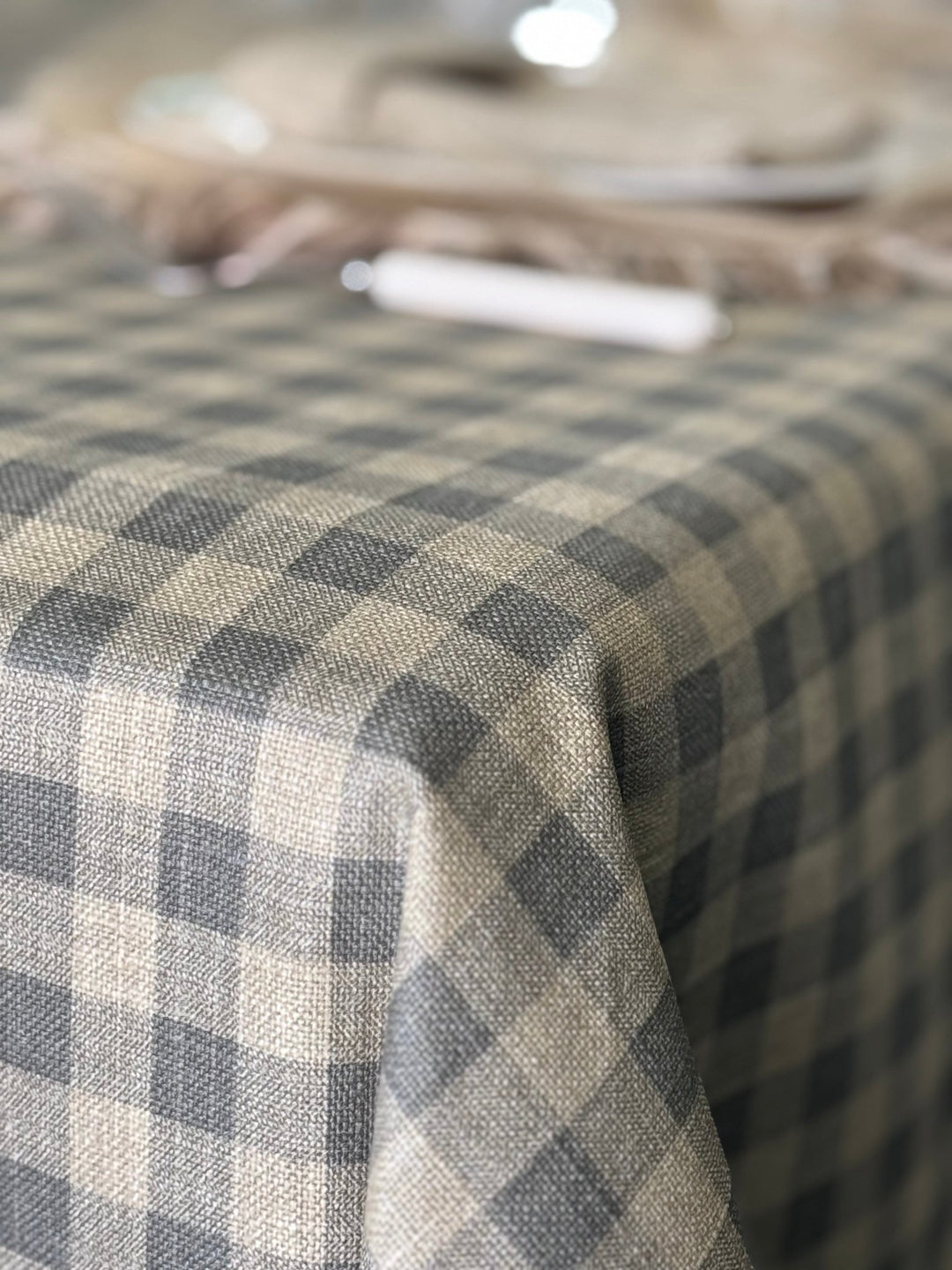 Mantel Resinado Vichy Gris Claro/Lino - La Compañía Francesa