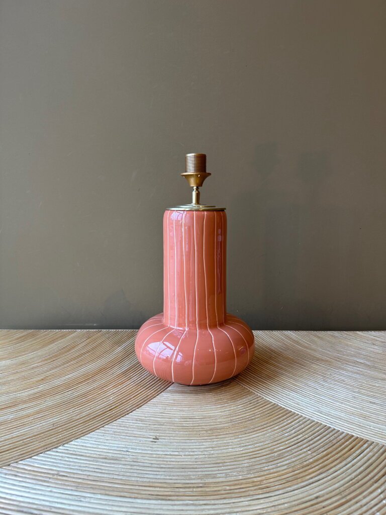 Pie de Lámpara Rosapaille - La Compañía Francesa