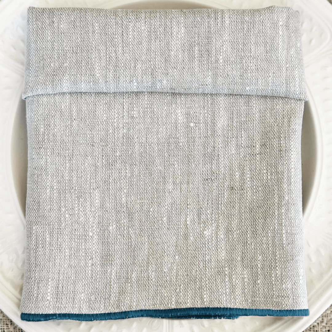 Servilleta de Lino Color Lino con Festón Turquesa - La Compañía Francesa