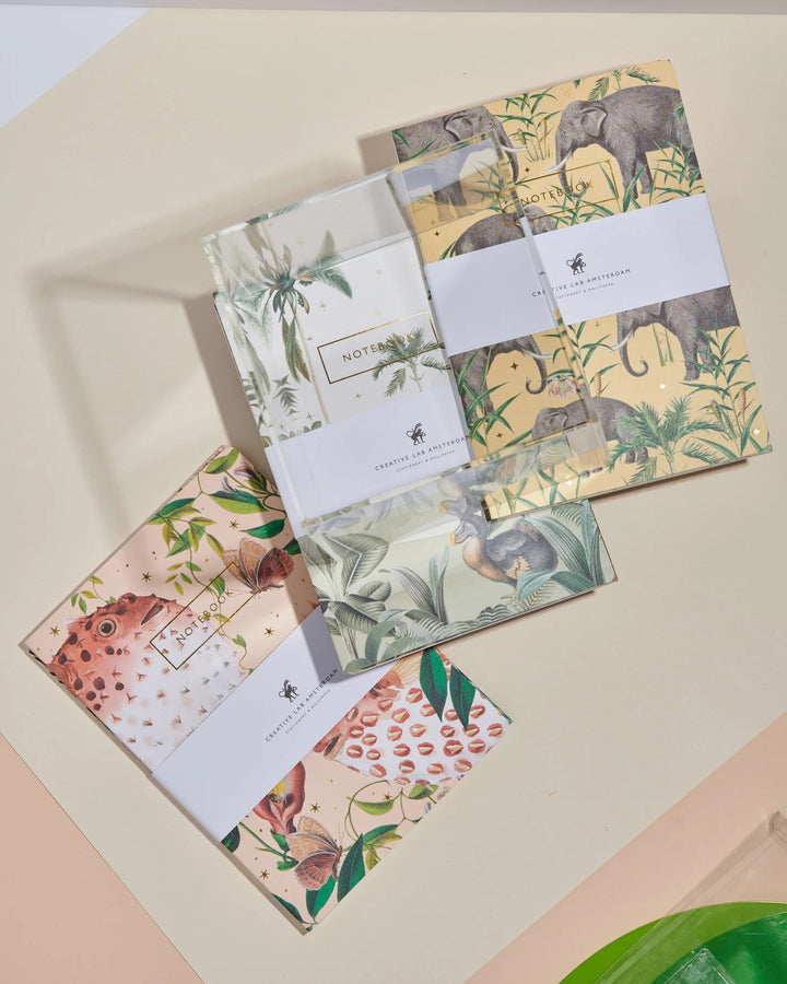 Oscar the Elephant Notebook - La Compañía Francesa